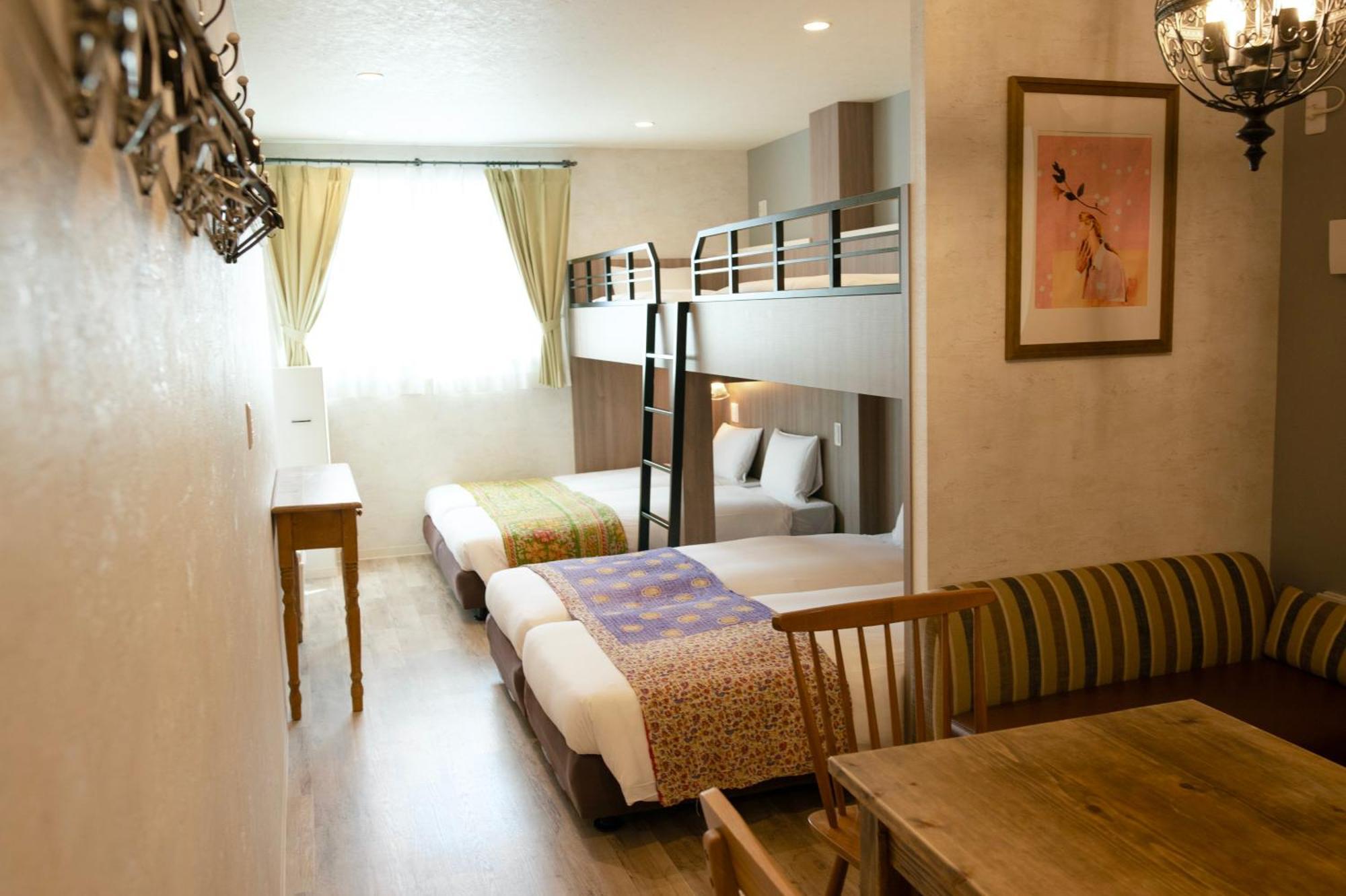 7 Rooms Hotel&Cafe Tokio Buitenkant foto